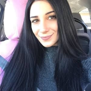 Meet your Posher, Natali